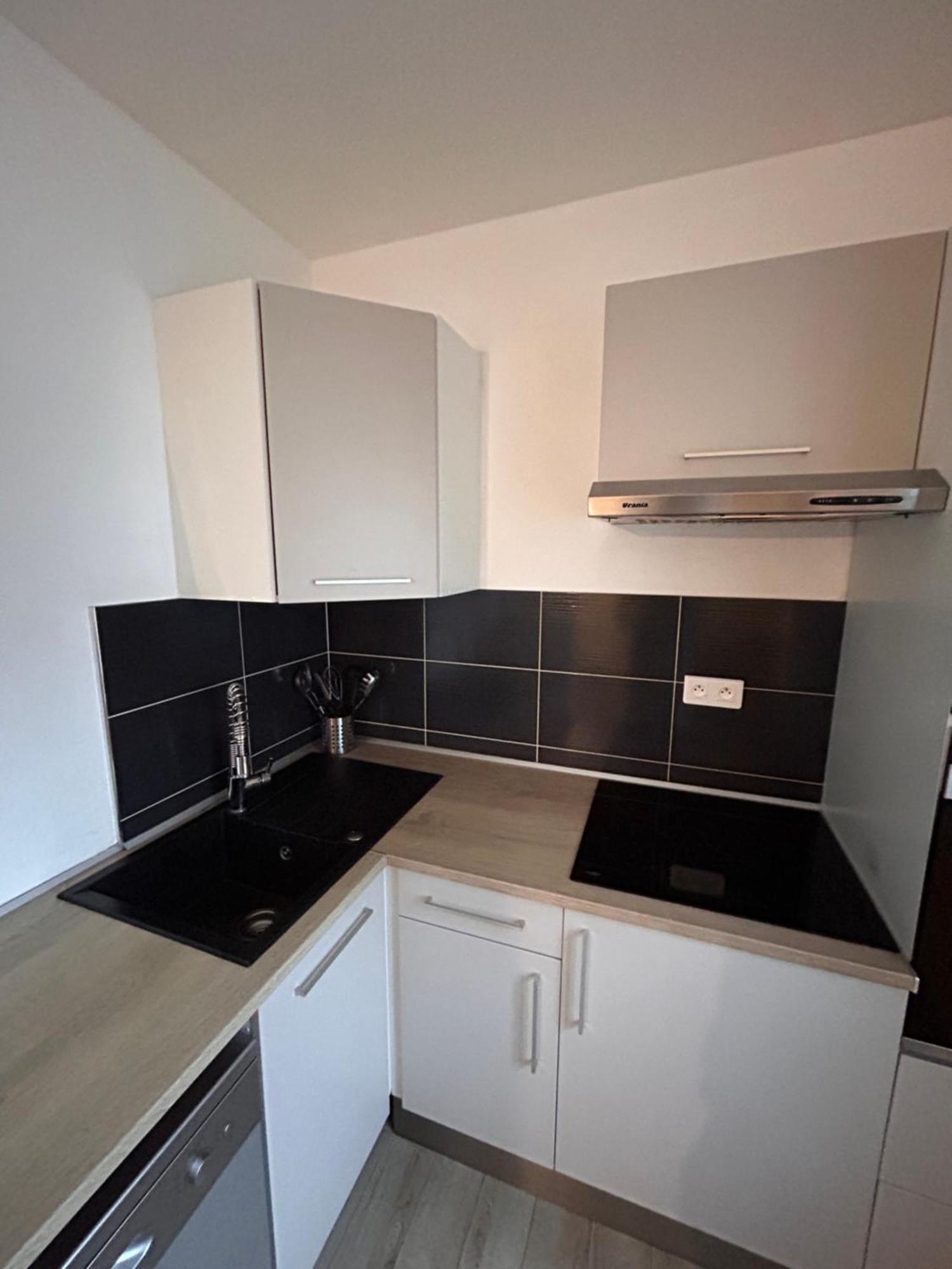 # Le 1 # Tres Beau T3 Neuf Rez-De-Chaussee Centre Ville Mulhouse Ngoại thất bức ảnh